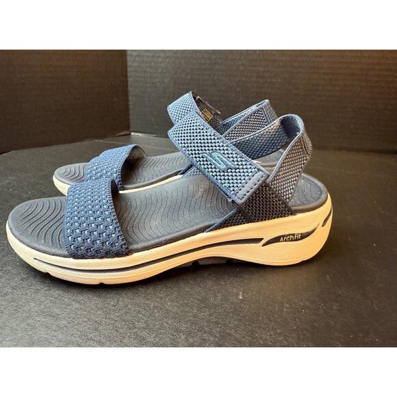 SKECHERS Go Walk Arch Fit-Polished Women's Sz 7 Navy Knit Strappy Sandals 140264 - Picture 6 of 9